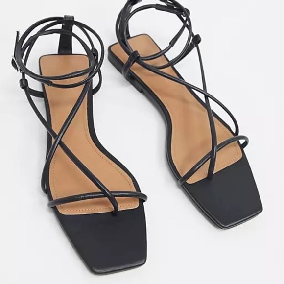 Who What Wear Zander Strappy Square Toe Sandals Blogger Favorite Flat Ankle Wrap - Picture 11 of 11